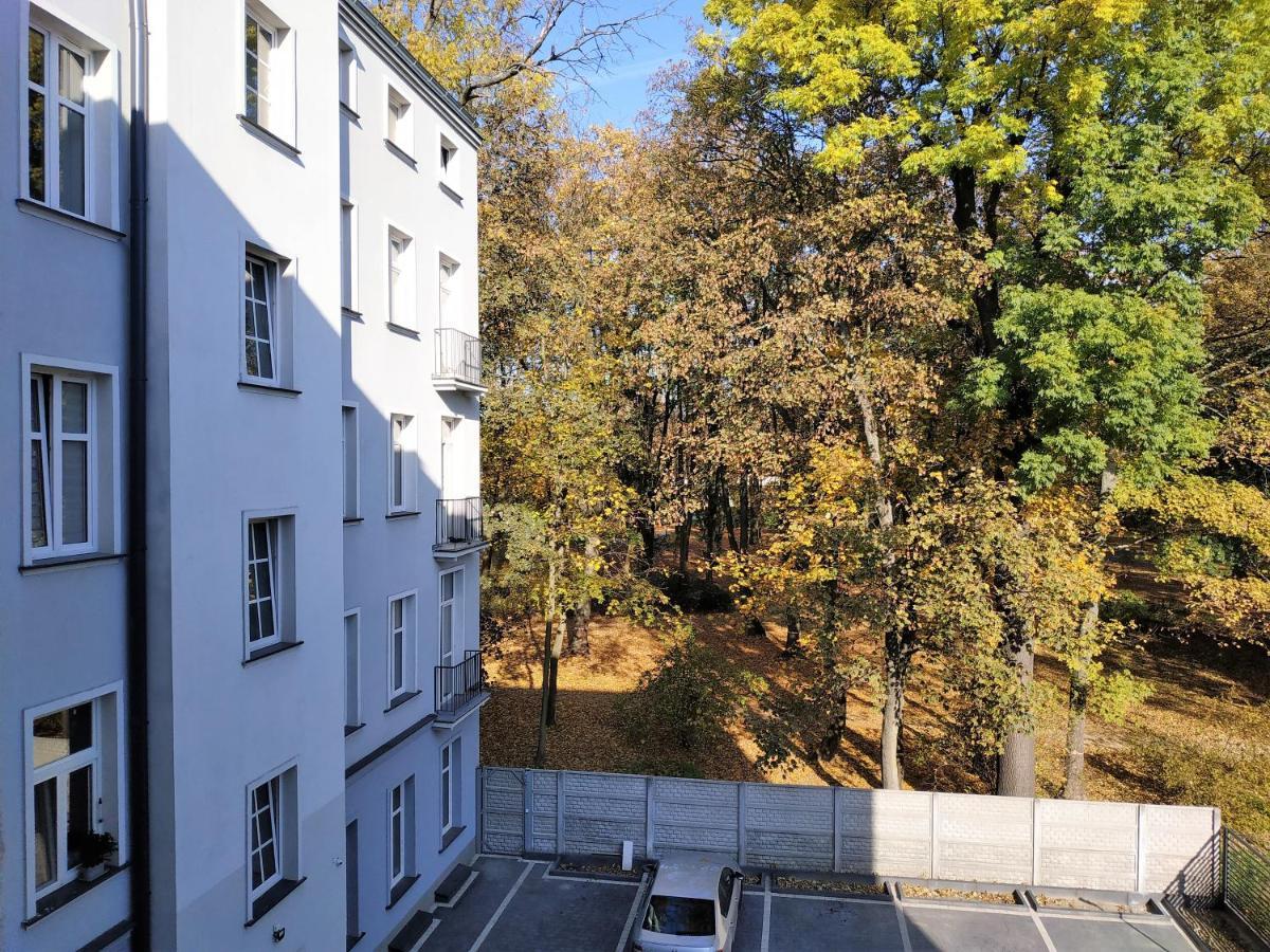 Theapartments Radwanska Łódź Exteriör bild