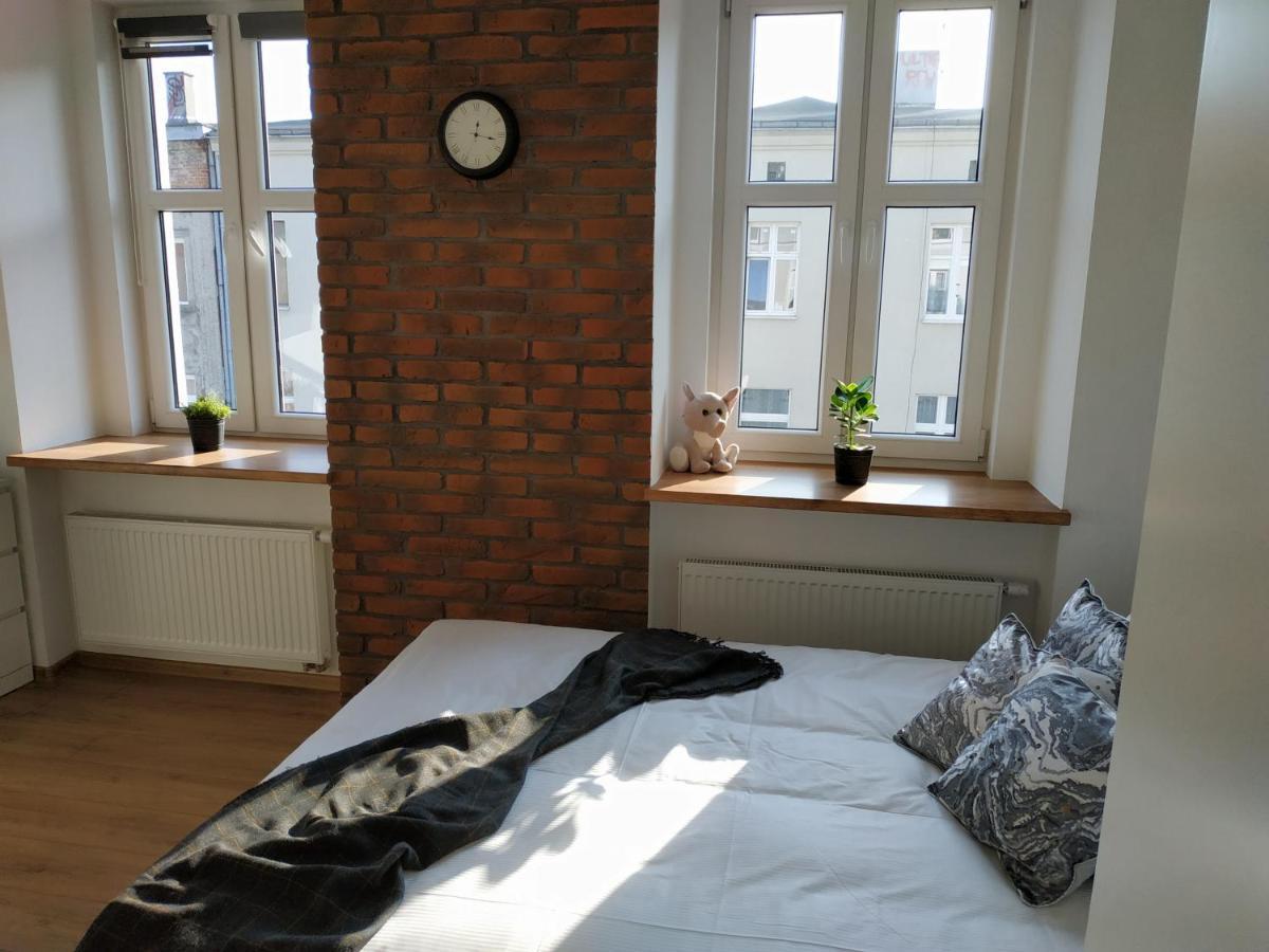 Theapartments Radwanska Łódź Exteriör bild