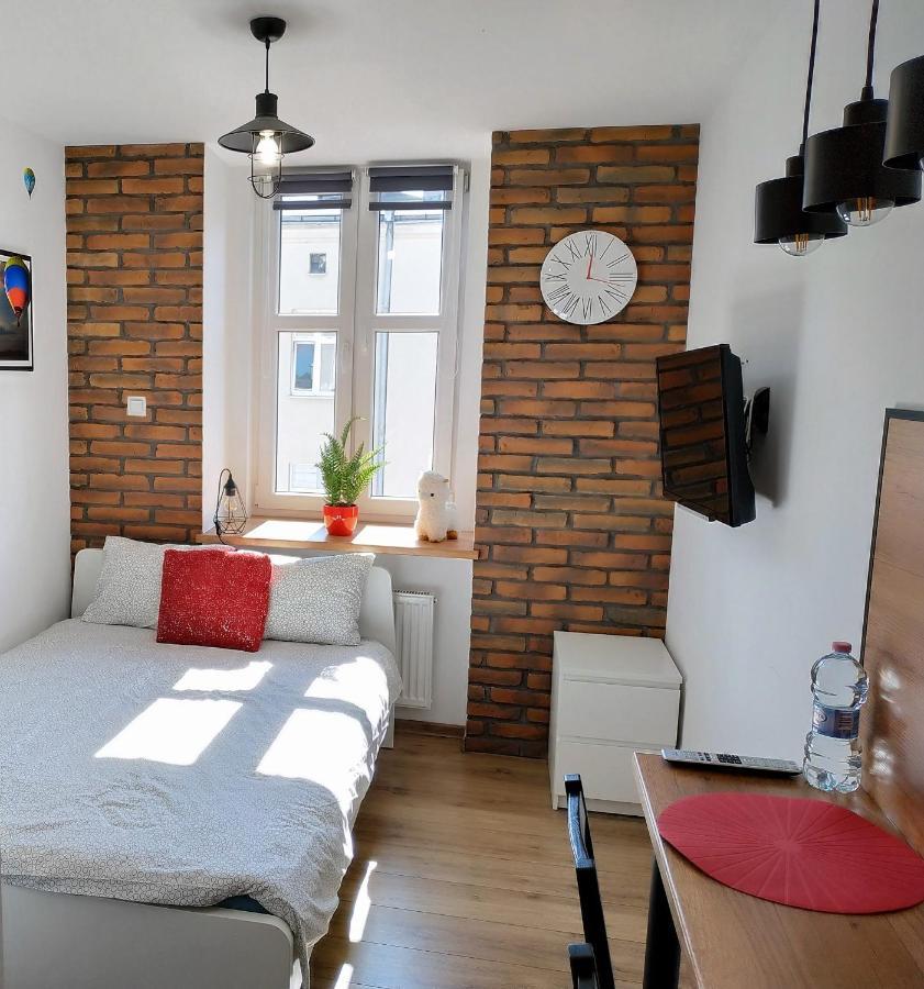 Theapartments Radwanska Łódź Exteriör bild